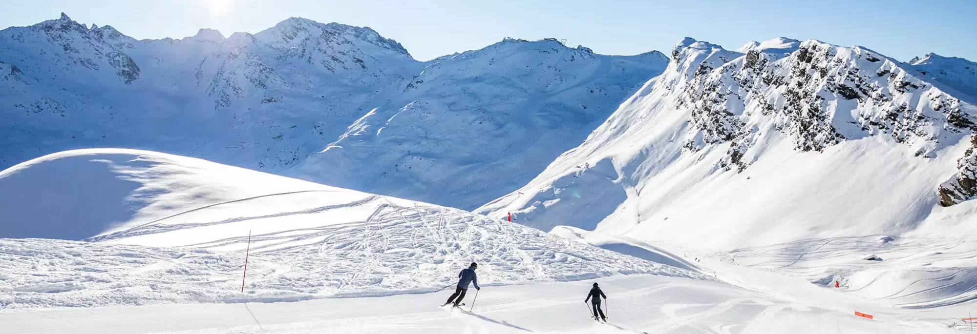 Skiez sur les pistes de Méribel, une station de ski en Savoie présente au cœur des 3 Vallées