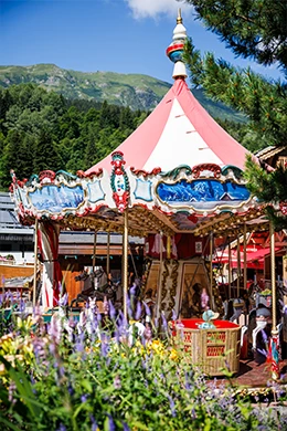 Ete-Page-Quartier-Meribel-Centre-Paysage-260x390