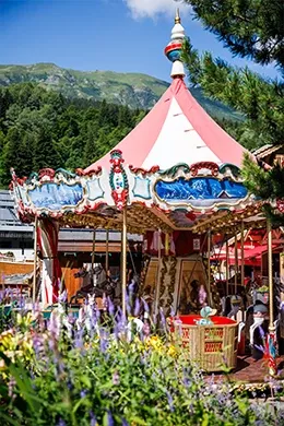 Ete-Page-Quartier-Meribel-Centre-Paysage-260x390