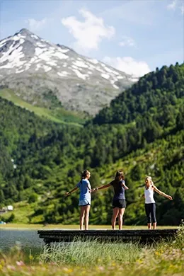 Ete-Pass-Explorateur-Activite-Yoga-Tueda-Marcela-Bien-etre-260x390