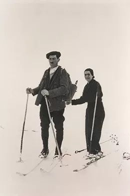 Histoire-Meribel-80-Ans-Ski-Lily-Alvarez-annees-30-260x390