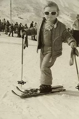 Histoire-Meribel-80-Ans-Ski-Sandrine-Orizio-annees-70-260x390