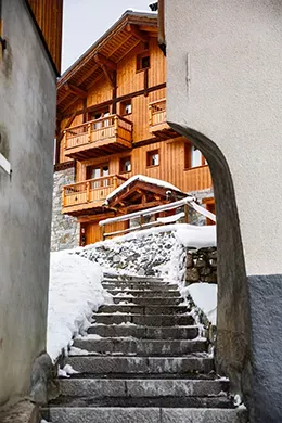Hiver-Page-Quartier-Meribel-Les-Allues-Paysage-260x390