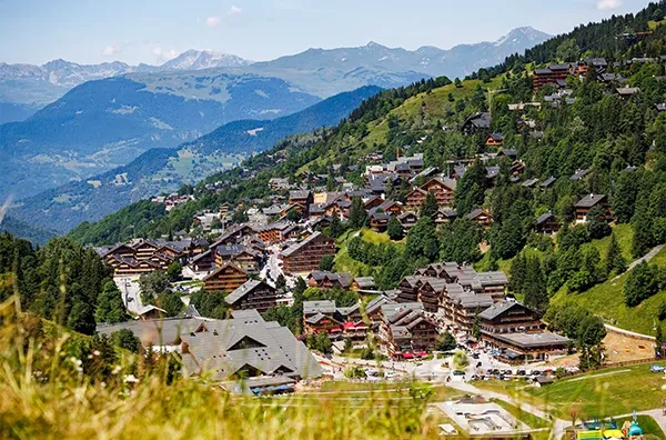 Quartier-Centre-Calme-Famille-Nature-Village-Chalet-Chaudanne-PO-600x400